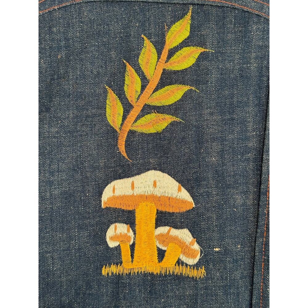 NOS 70s Embroidered Denim Jacket Mushrooms & Flowers Sz 40 Hippie Boho - Picture 9 of 9